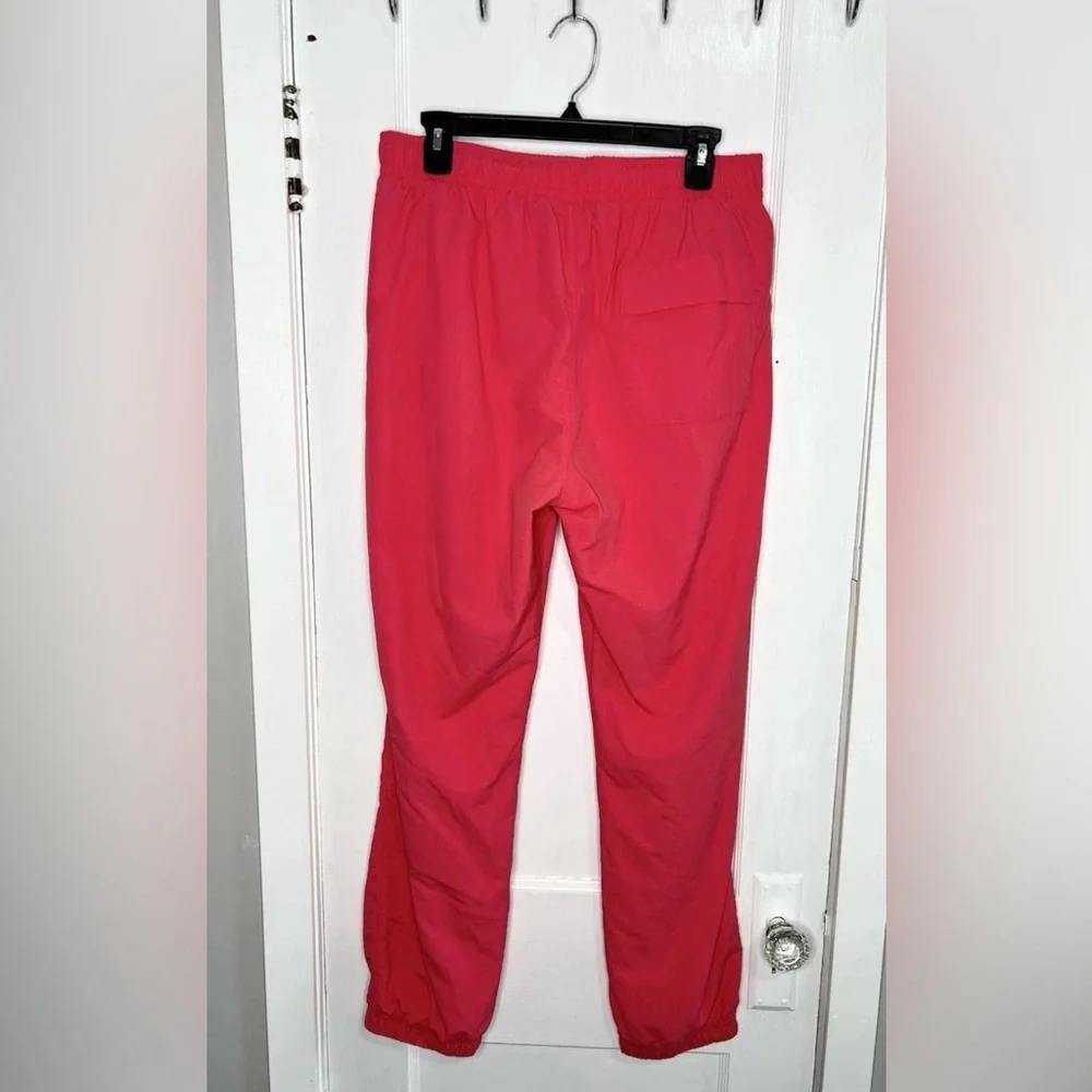 Nike SB Wind Pants Pink Fusion